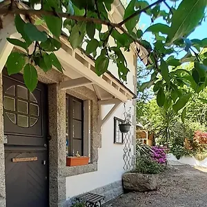  Couette-café D'hôtes De La Roche Tremblante France